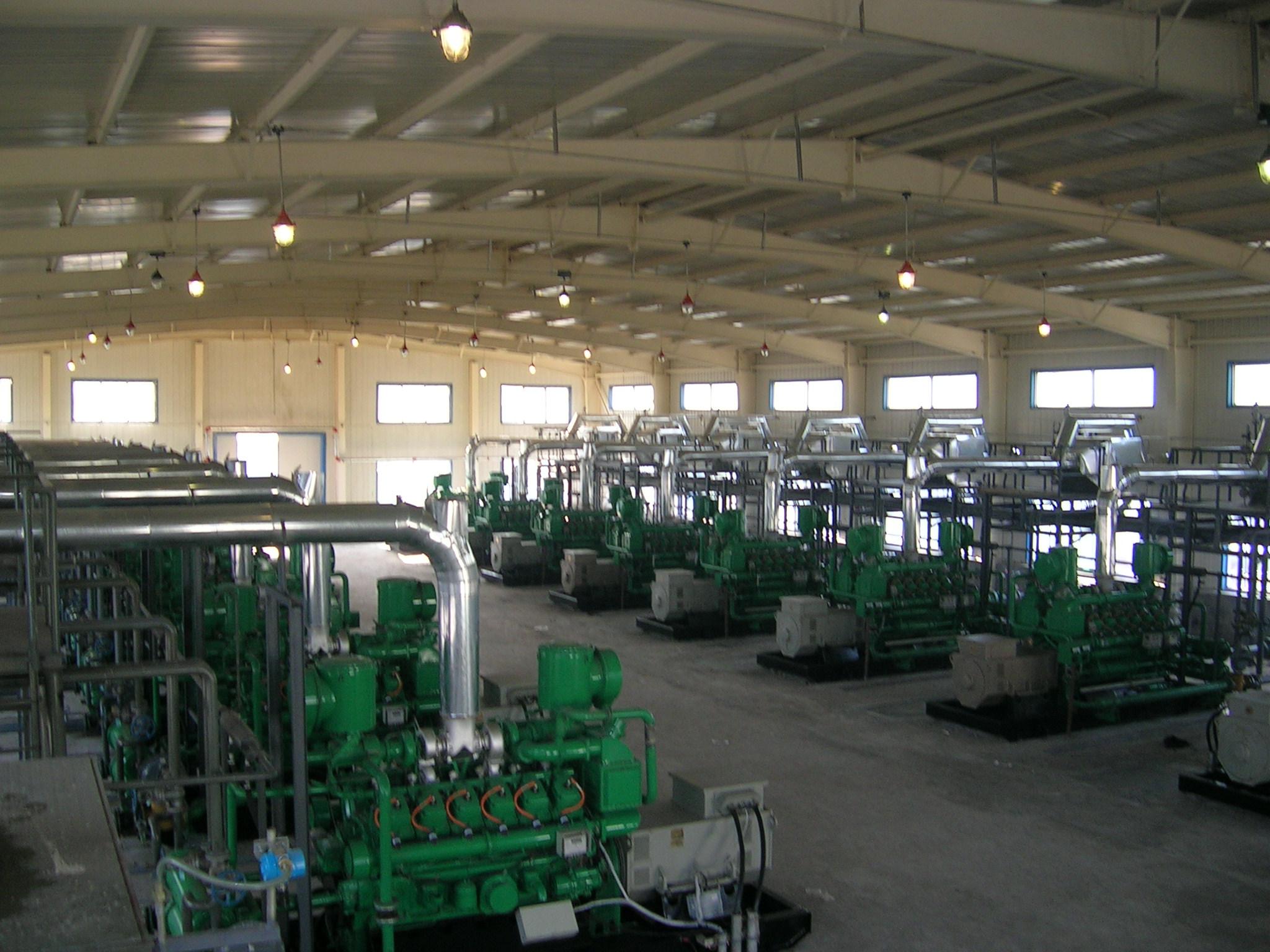 发电机组余热锅炉安装现场之二